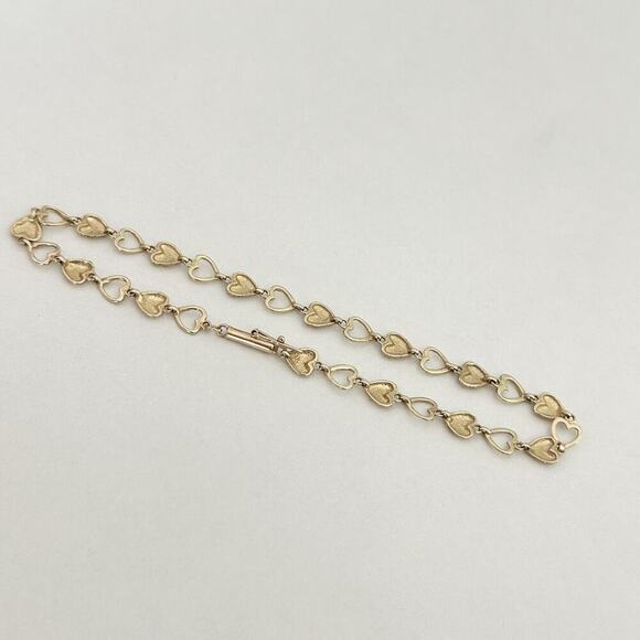Vintage 14K Yellow Gold Open Heart Diamond Cut Chain Link Bracelet - Picture 5 of 10